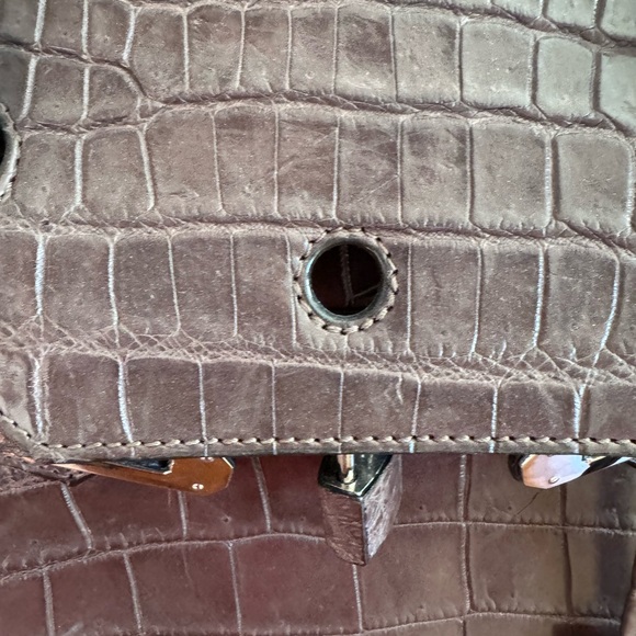 Real Crocodile leather Brown Handbag - Picture 9 of 16